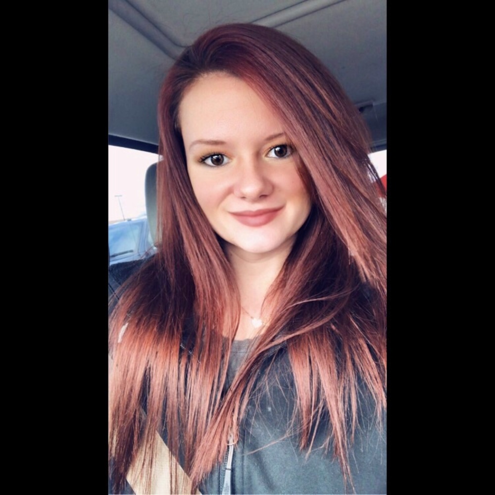 Meet your Posher, Carlie